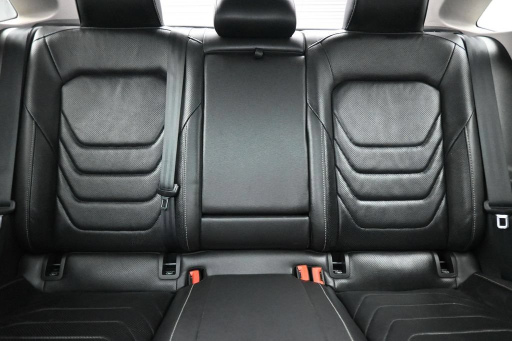 Used 2020 Volkswagen Jetta SEL Premium FWD image 29