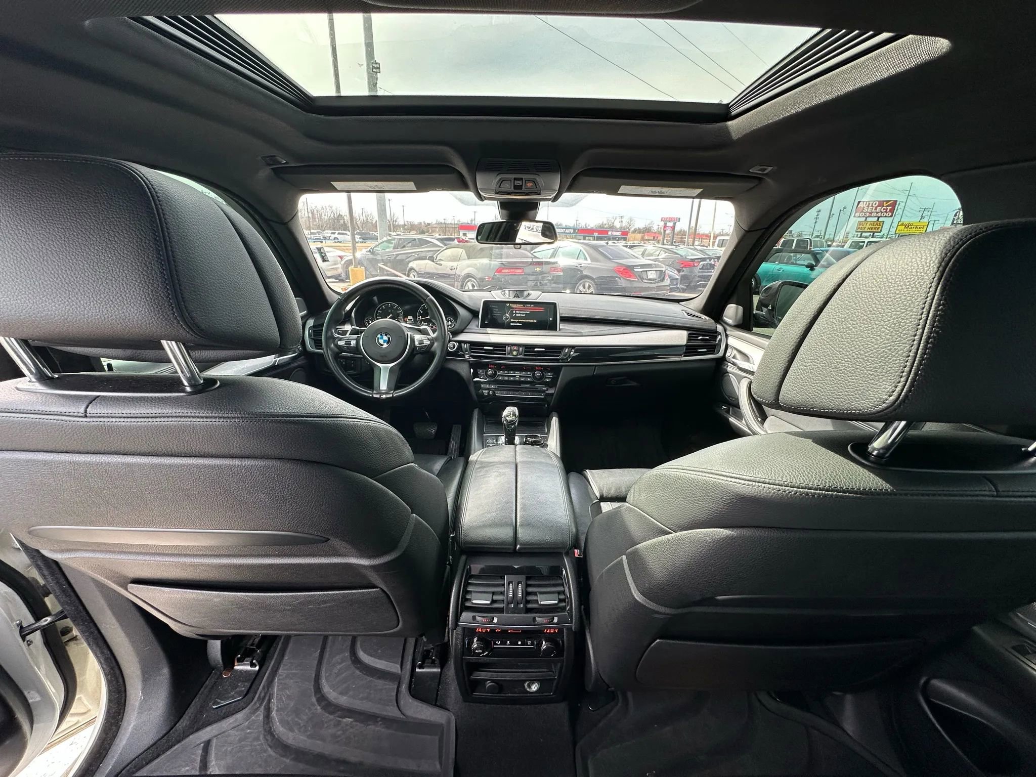 Used 2015 BMW X6 xDrive50i image 17