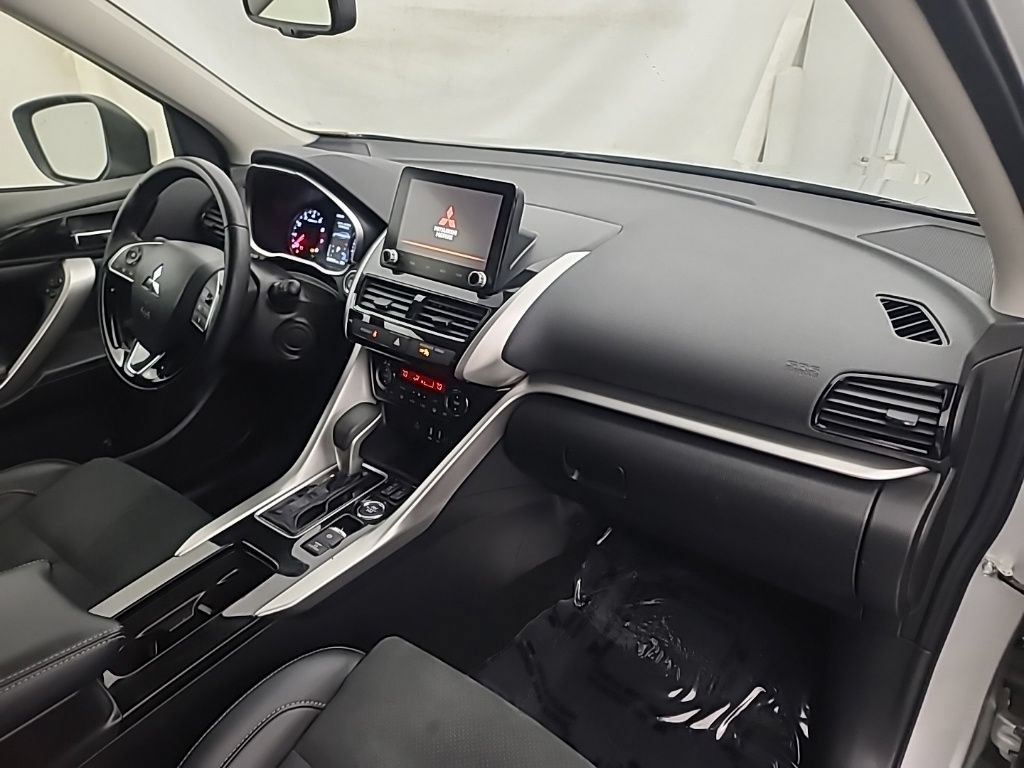 Used 2025 Mitsubishi Eclipse Cross SE AWD/4WD image 13