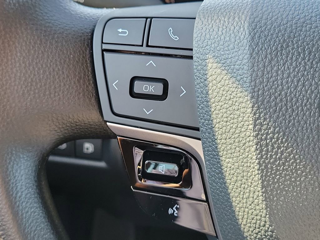 New 2026 Toyota Camry LE image 9