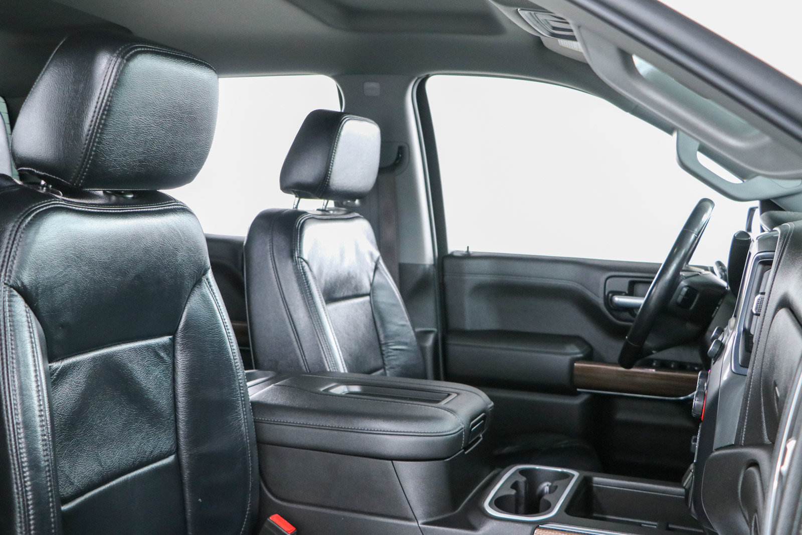 Used 2021 Chevrolet Silverado 1500 LT Trail Boss w/ Bed Protection Package AWD/4WD image 28