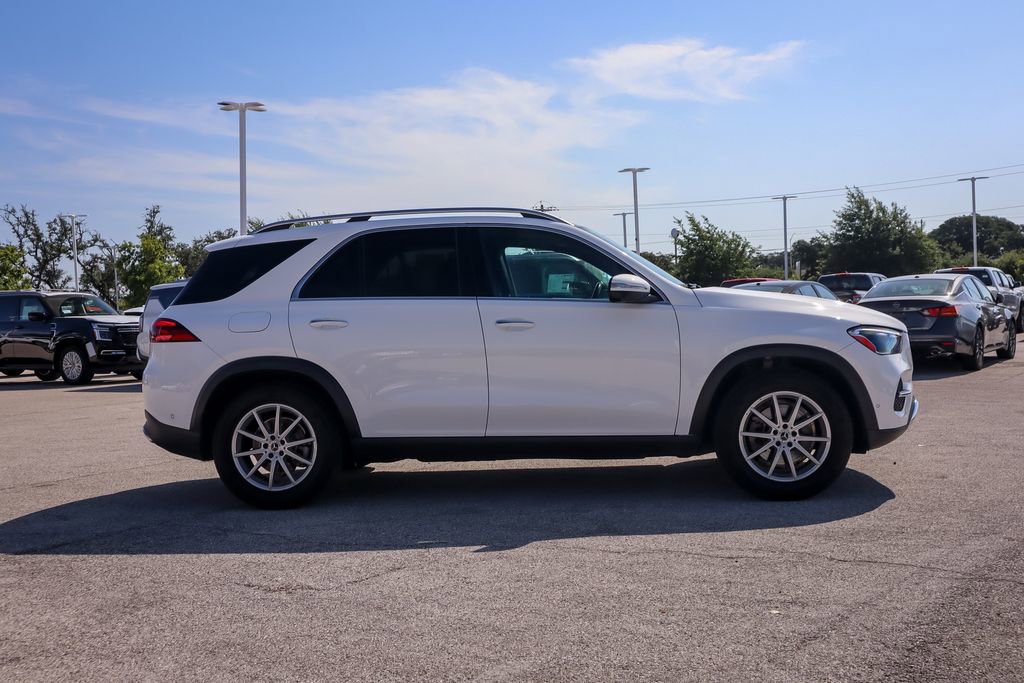 Used 2024 Mercedes-Benz GLE 350 4MATIC w/ 3rd Row Seat Package image 3
