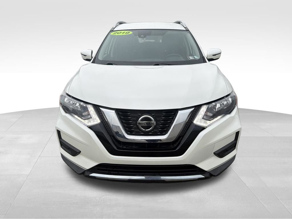 Used 2019 Nissan Rogue SV image 9