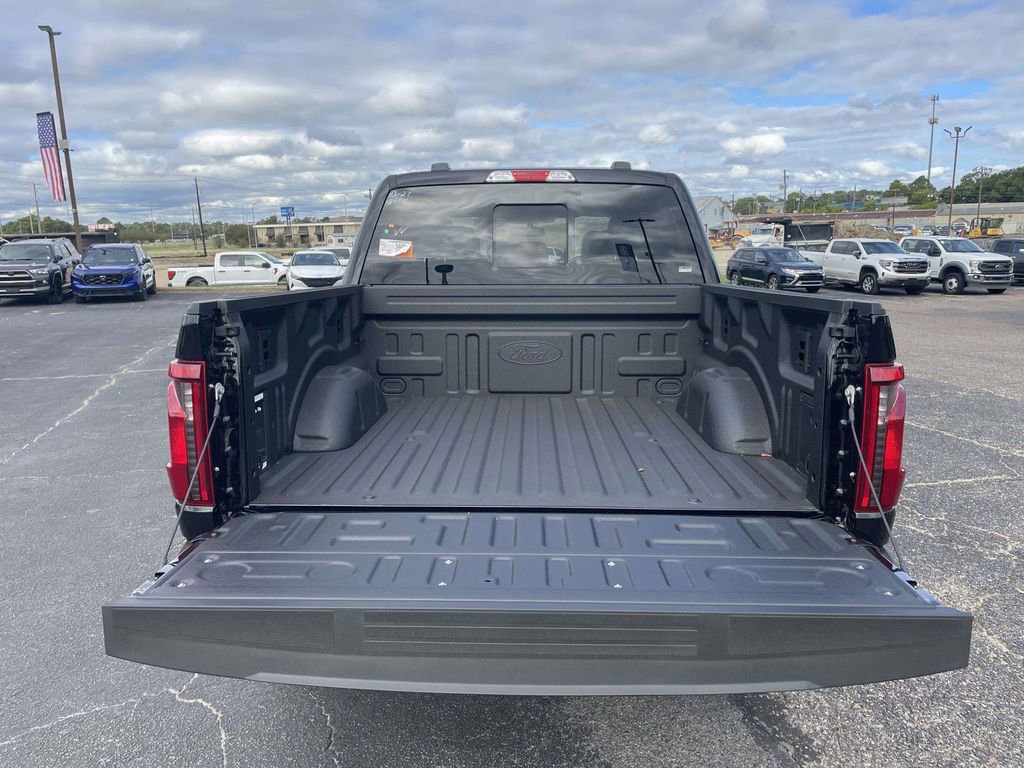New 2025 Ford F150 XLT w/ Equipment Group 302A MID image 10