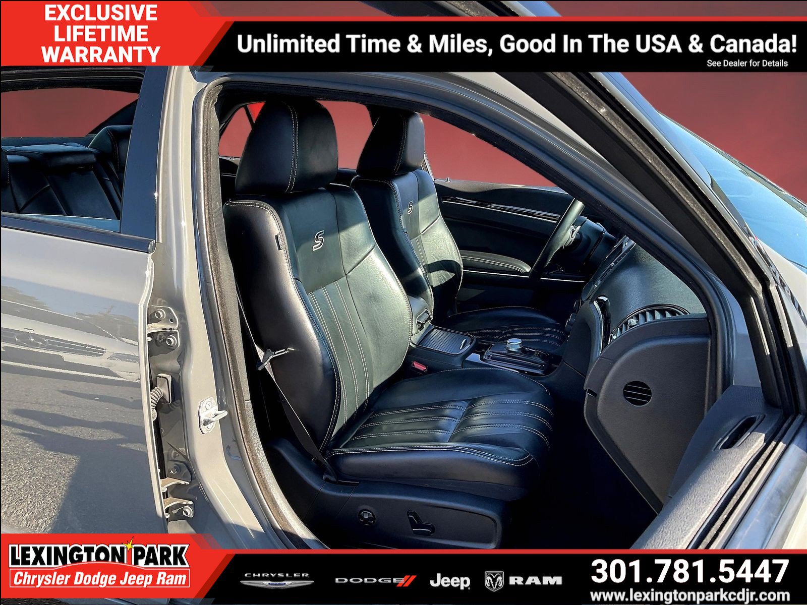 Used 2018 Chrysler 300 S RWD image 27