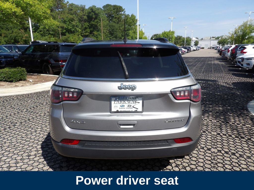 Used 2018 Jeep Compass Limited w/ Navigation Group AWD/4WD image 7