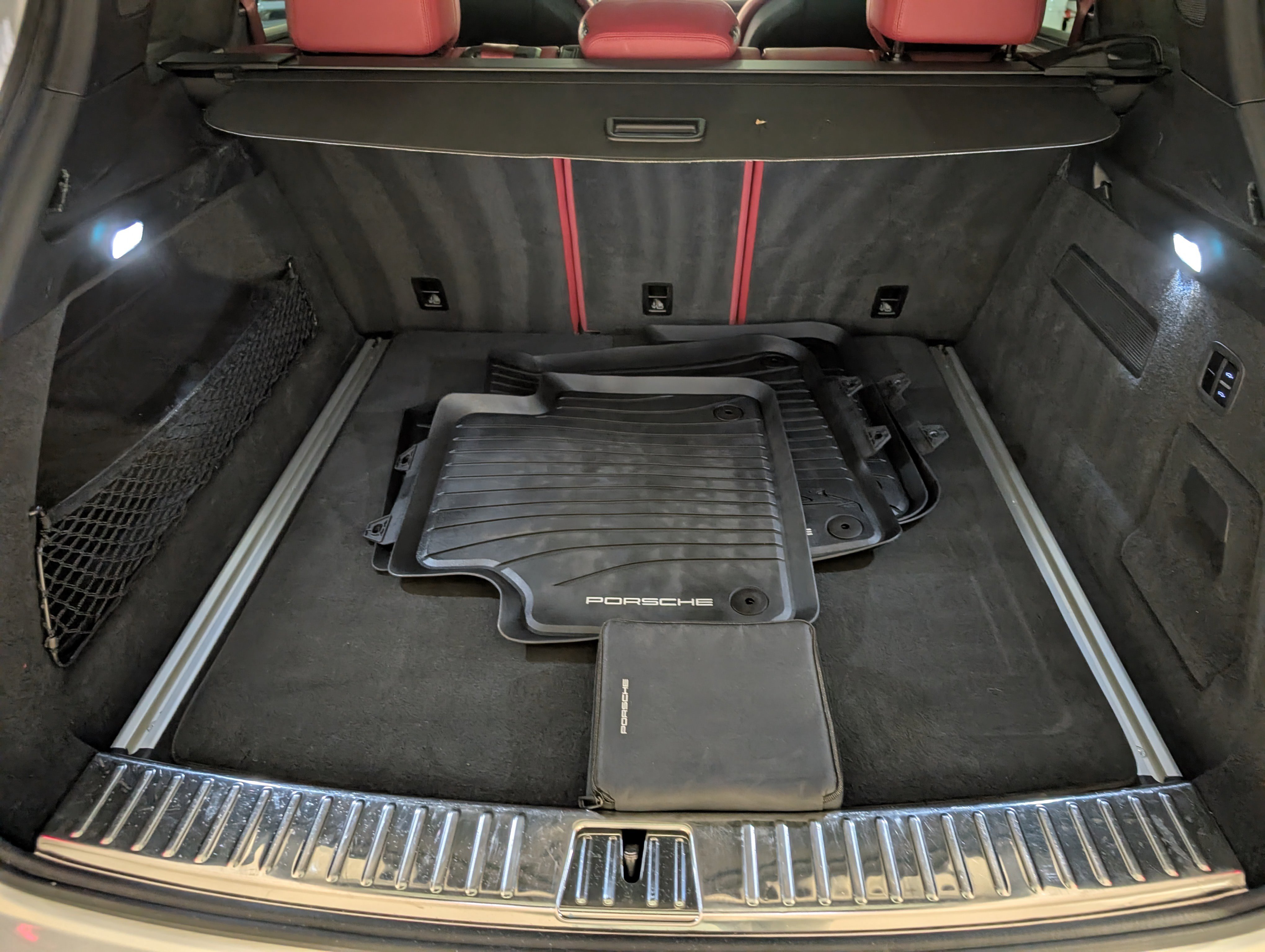 Certified 2022 Porsche Cayenne Turbo image 22