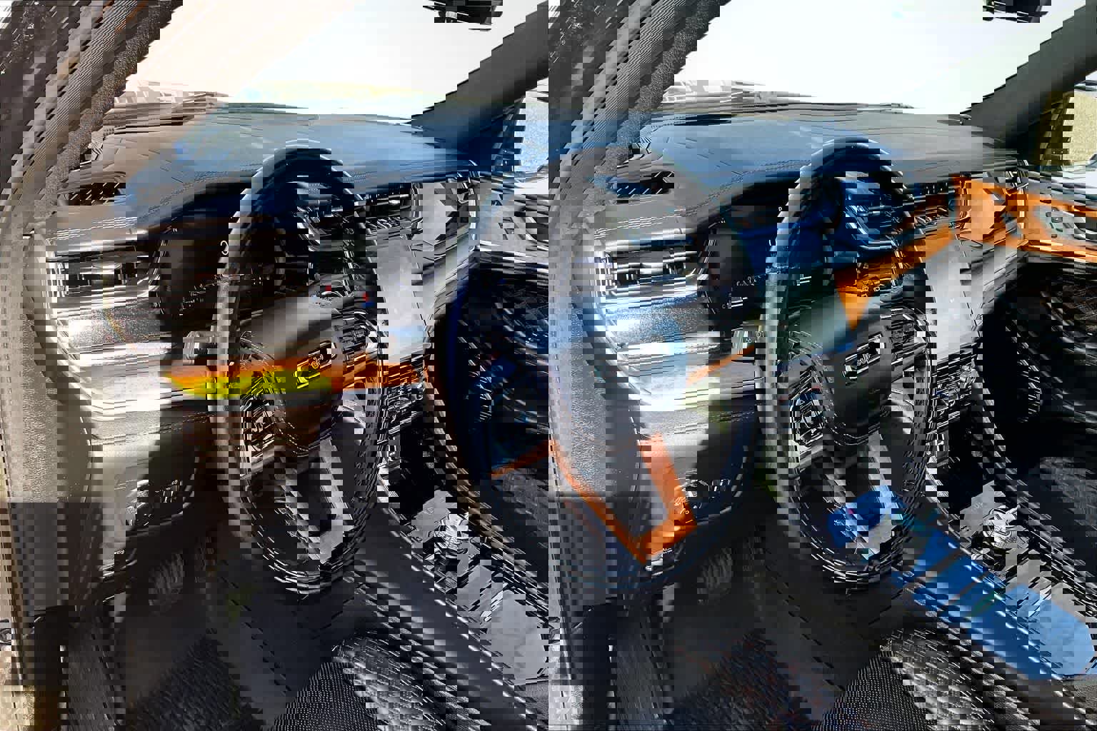 Used 2023 Jeep Grand Cherokee L Summit image 2