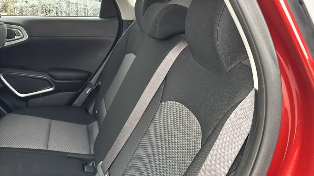 Used 2021 Kia Soul X-Line image 30