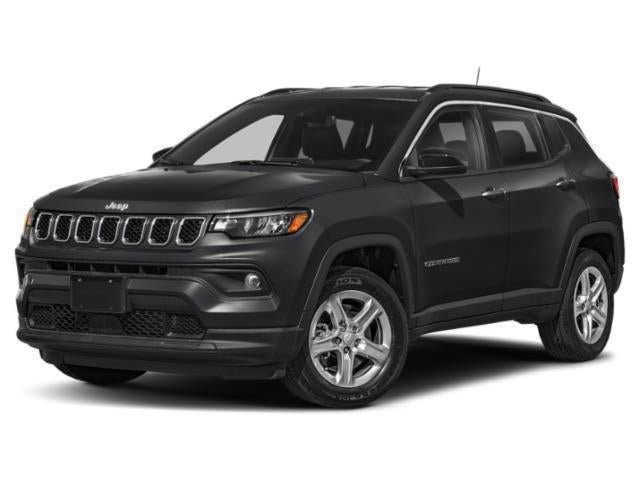 Used 2024 Jeep Compass Latitude AWD/4WD image 1