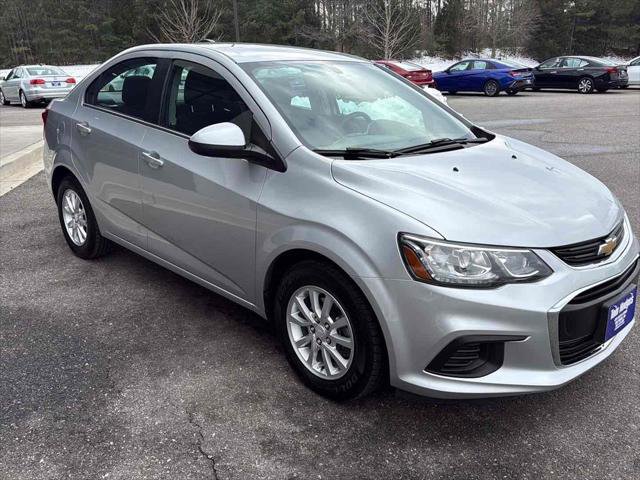 Used 2019 Chevrolet Sonic LT image 3