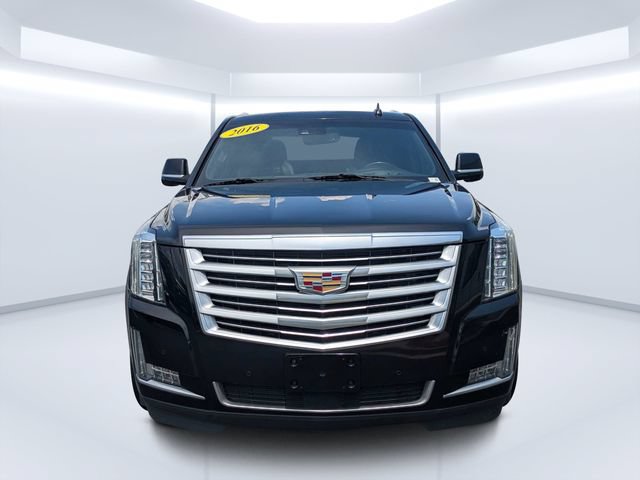 Used 2016 Cadillac Escalade Platinum AWD/4WD image 8