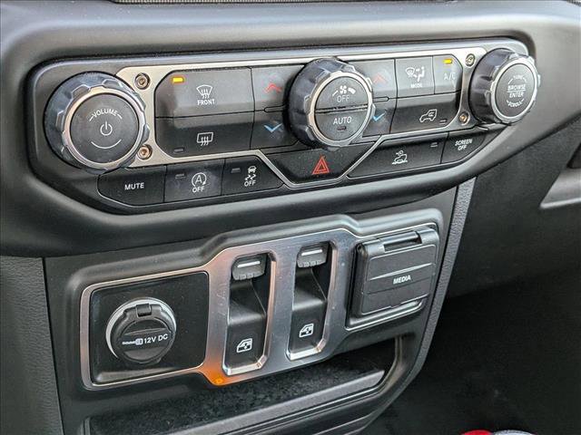 Used 2023 Jeep Wrangler Sport S image 14