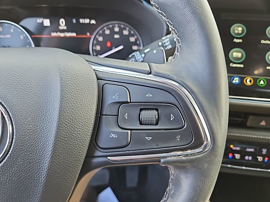 Used 2023 Buick Envision Avenir image 16