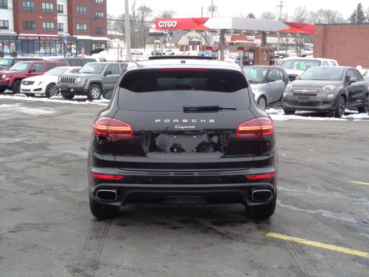 Used 2016 Porsche Cayenne AWD/4WD image 13