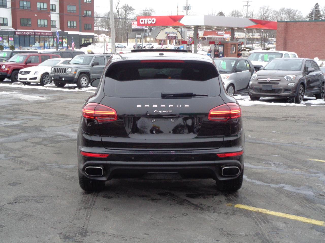 Used 2016 Porsche Cayenne AWD 4dr Platinum Edition image 13