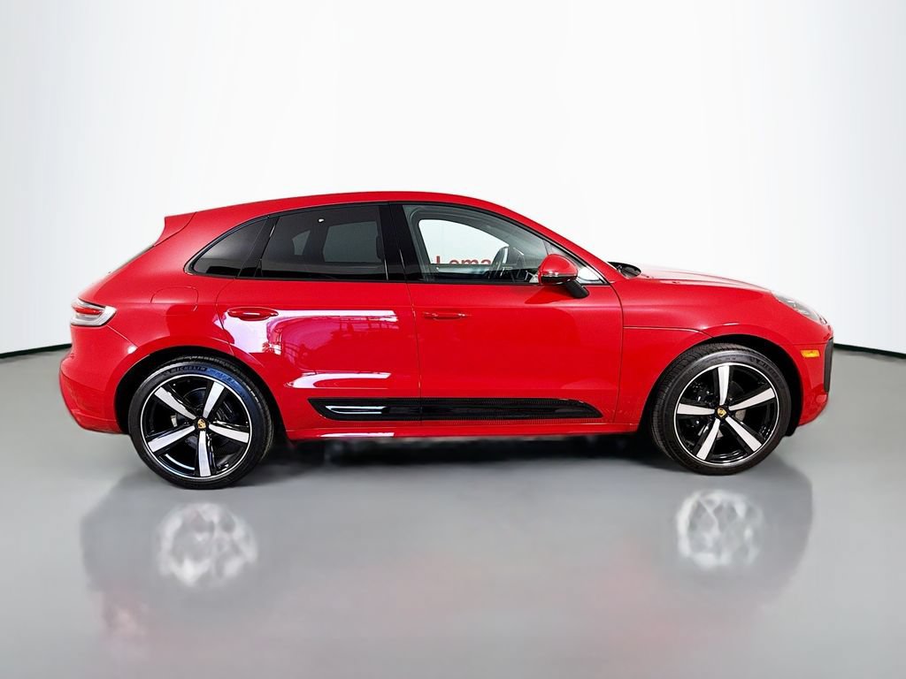 Used 2025 Porsche Macan S AWD/4WD image 8