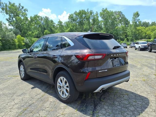 Used 2023 Ford Escape Active AWD/4WD image 7