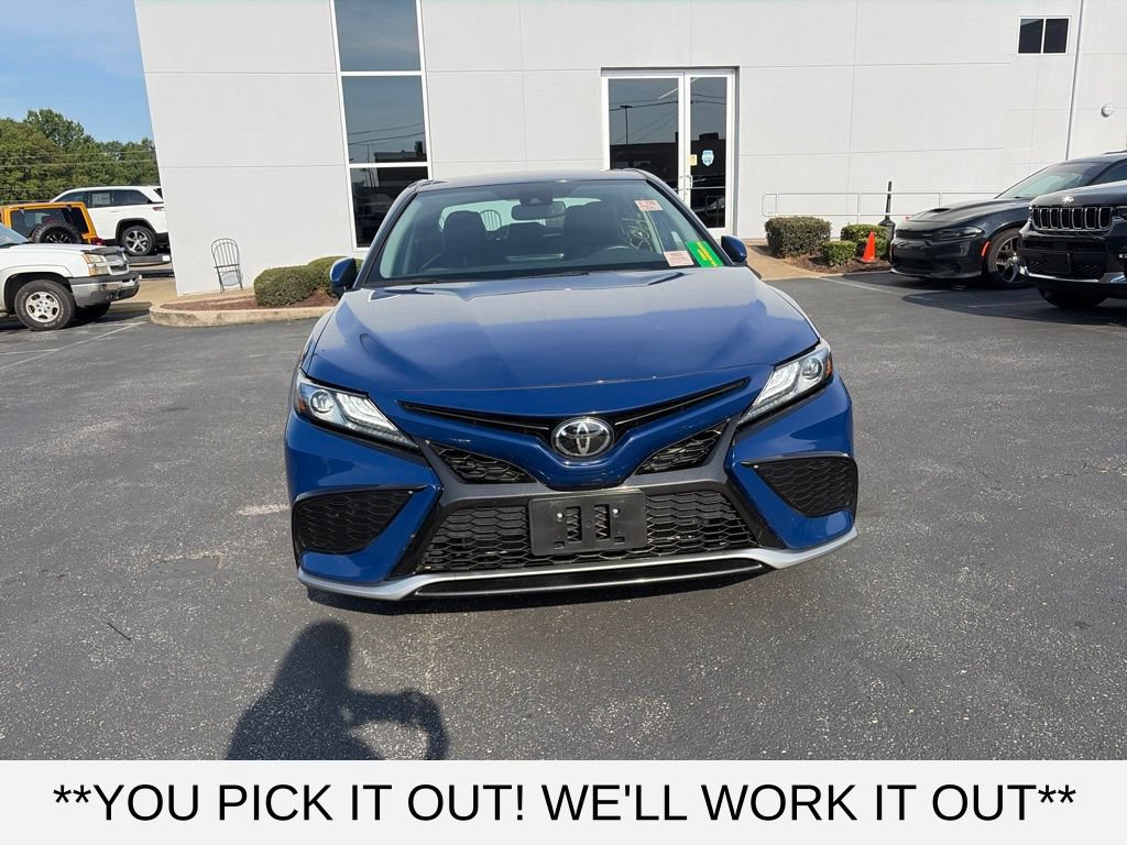 Used 2024 Toyota Camry XSE FWD image 2