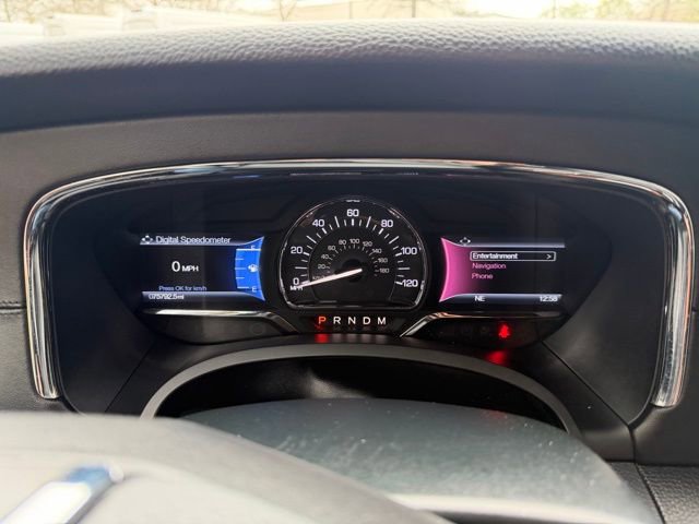 Used 2015 Lincoln Navigator L 4WD image 8