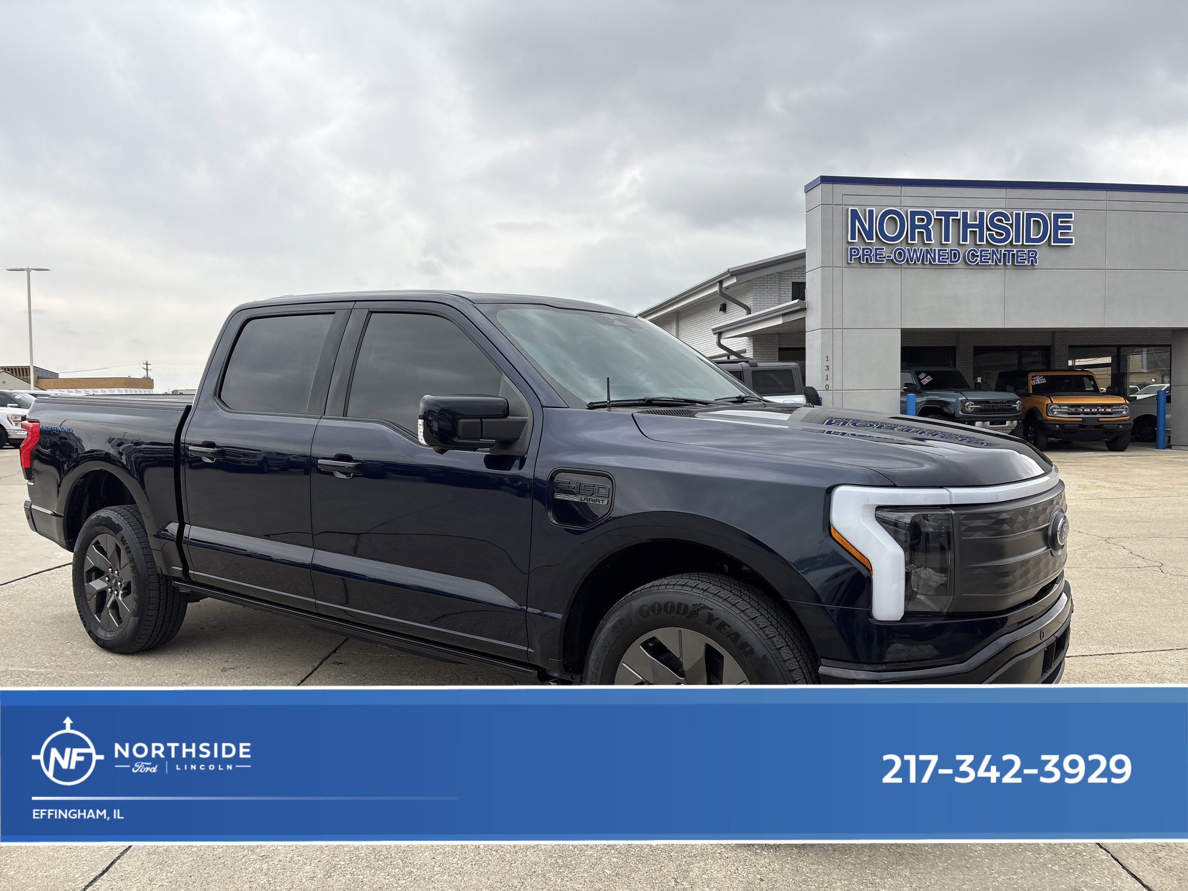 Used 2023 Ford F150 Lightning Lariat w/ Equipment Group 511A High AWD/4WD image 1