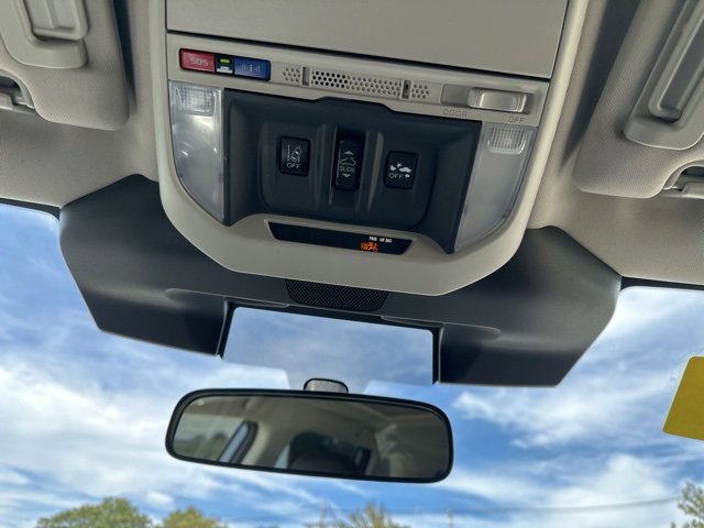 Used 2022 Subaru Forester Touring image 49