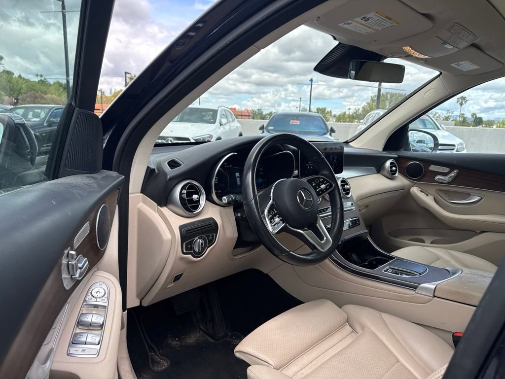 Certified 2022 Mercedes-Benz GLC 300 4MATIC image 9