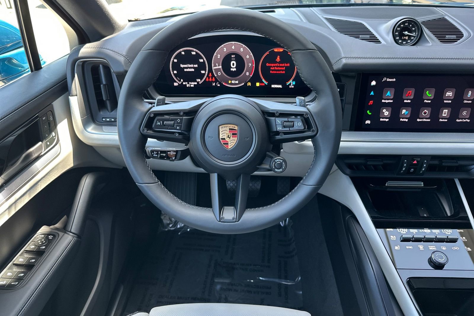 New 2025 Porsche Cayenne Coupe image 16