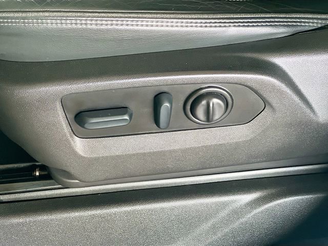 Used 2022 Chevrolet Silverado 1500 High Country image 13