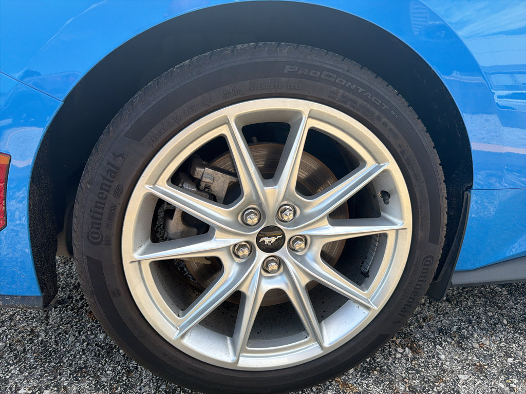 Used 2025 Ford Mustang GT Premium RWD image 21