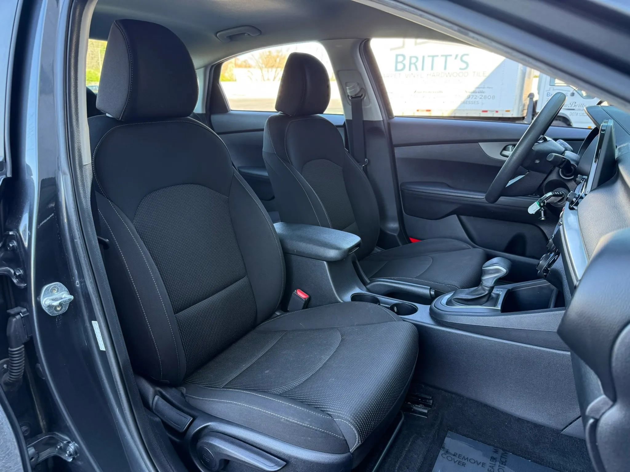 Used 2019 Kia Forte LXS image 19