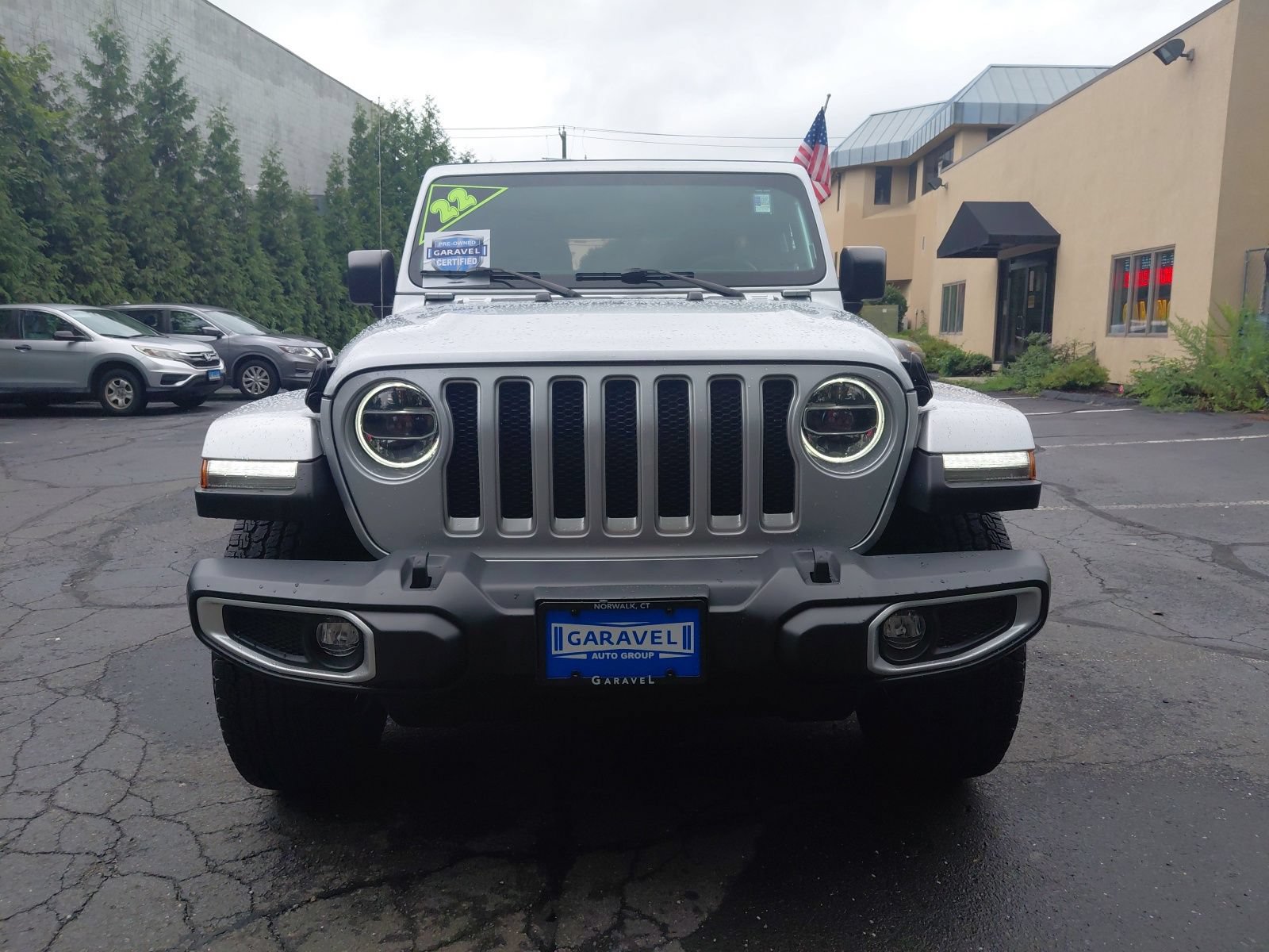 Used 2022 Jeep Wrangler Unlimited Sahara w/ LED Lighting Group AWD/4WD image 23