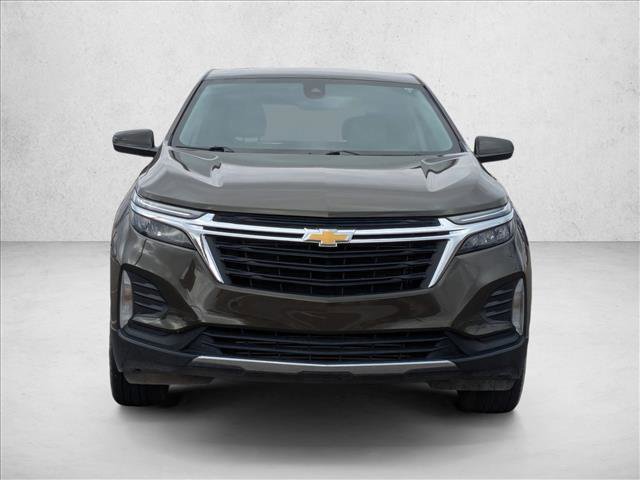 Used 2023 Chevrolet Equinox LT image 2
