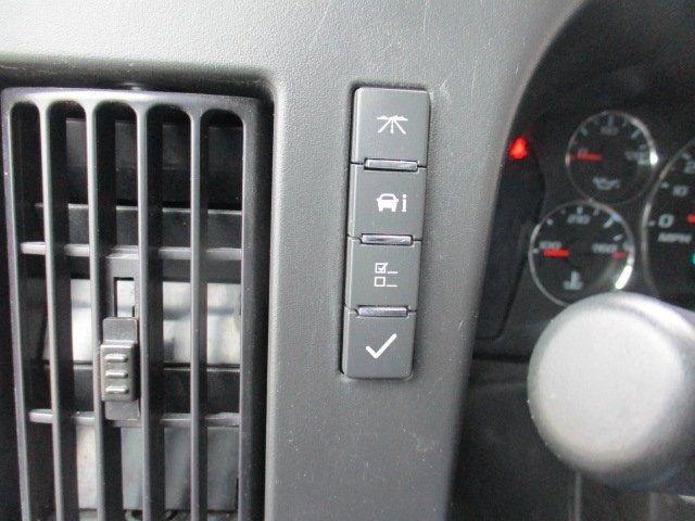 Used 2024 Chevrolet Express 2500 w/ Driver Convenience Package image 13