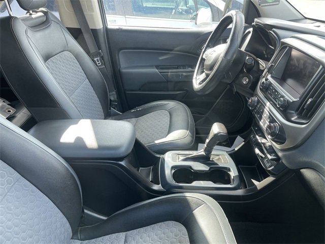 Used 2015 Chevrolet Colorado Z71 image 11