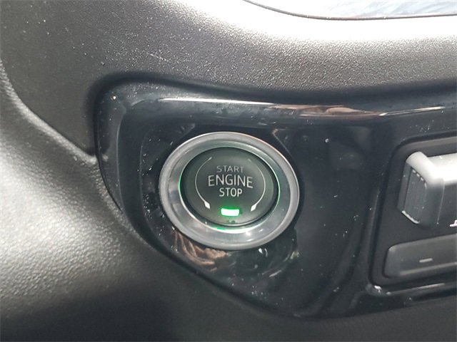 Used 2025 GMC Sierra 1500 Elevation image 25