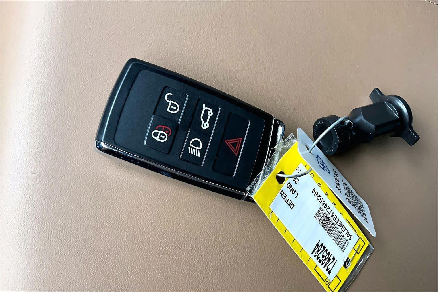 Used 2026 Land Rover Defender 110 V8 AWD/4WD image 27