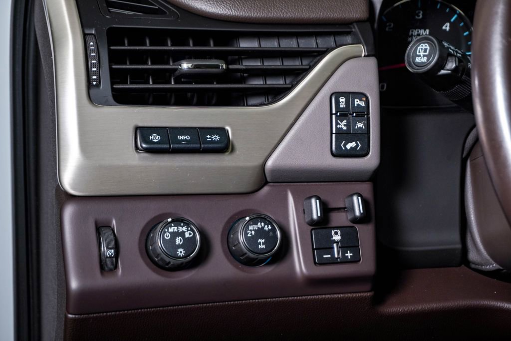 Used 2019 GMC Yukon Denali w/ Denali Ultimate Package image 21