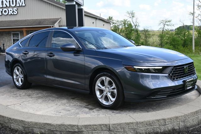 Used 2023 Honda Accord LX image 3