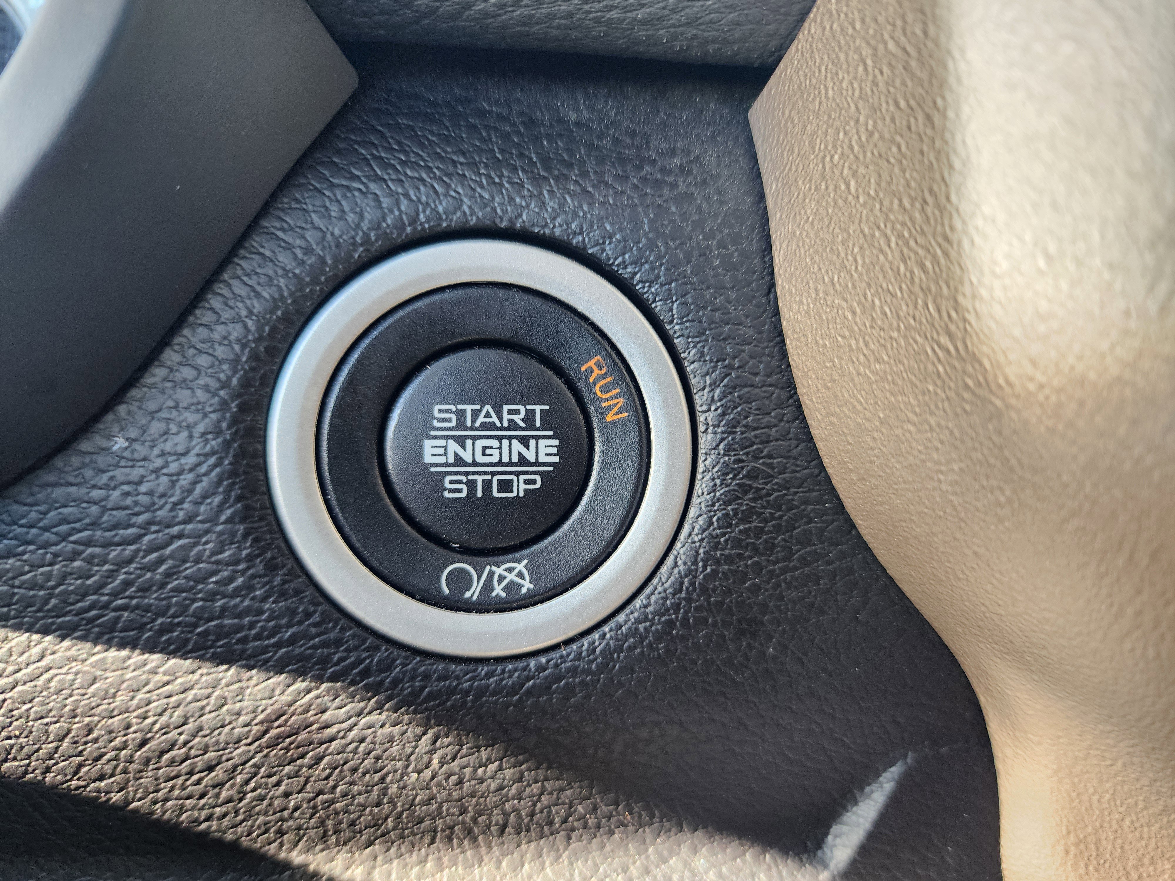 Used 2022 RAM 2500 Laramie w/ Body Color Bumper Group image 34