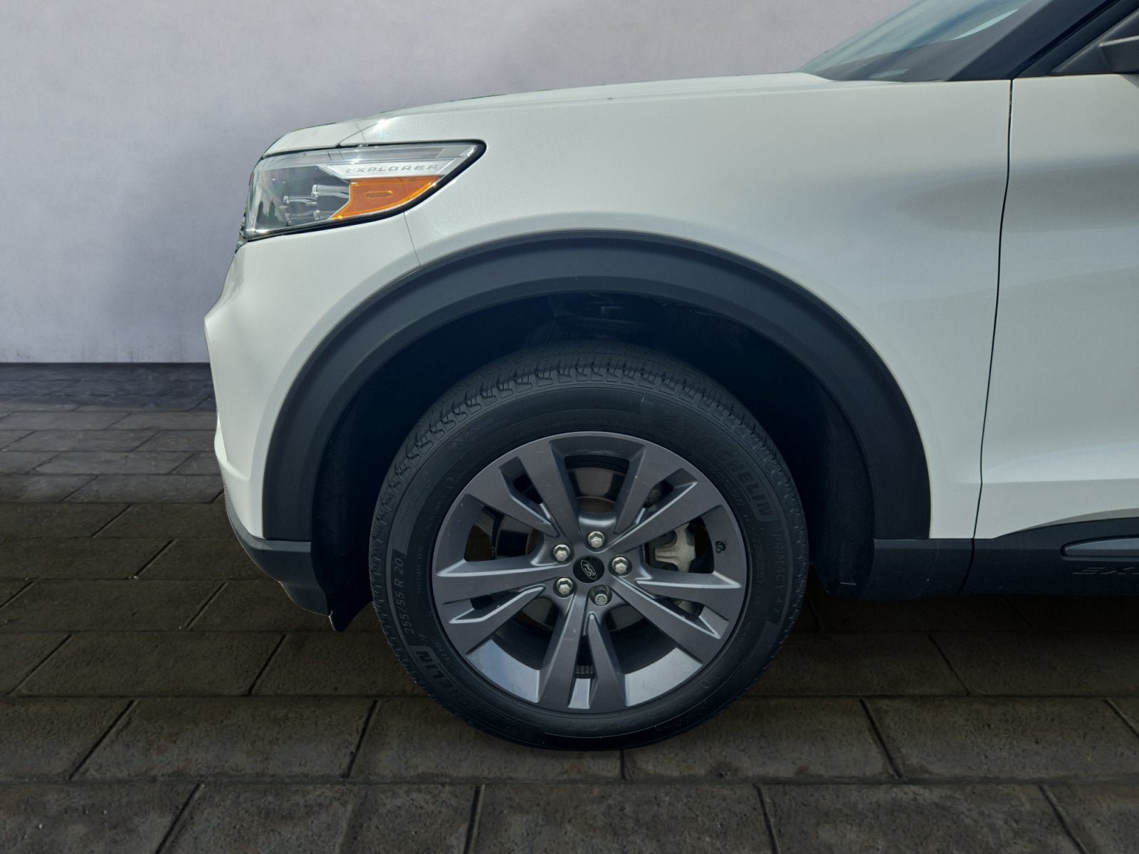 Certified 2023 Ford Explorer XLT w/ Equipment Group 202A AWD/4WD image 26