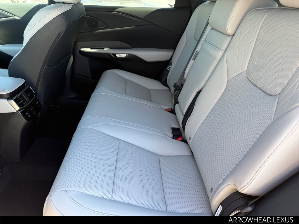 New 2026 Lexus RX 350 image 28