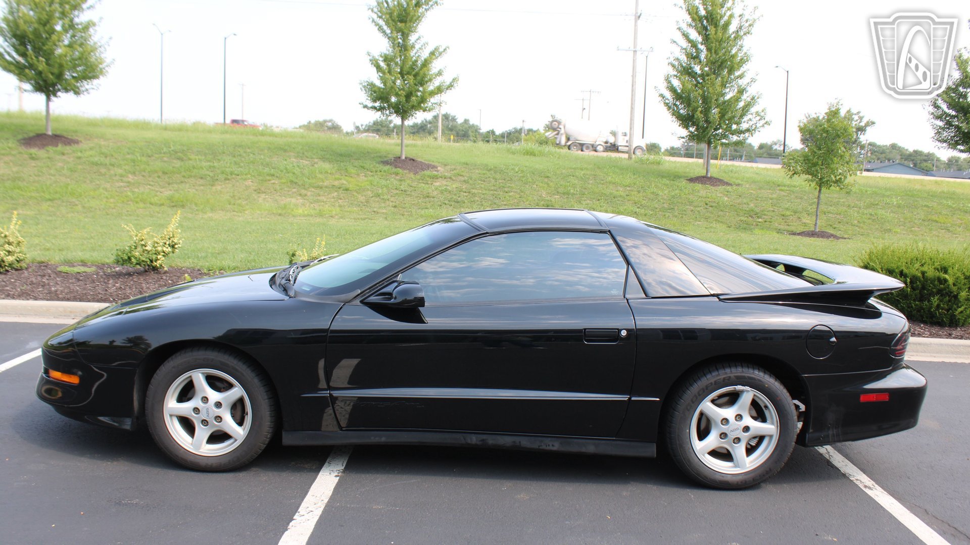 Used 1995 Pontiac Firebird Coupe RWD image 25
