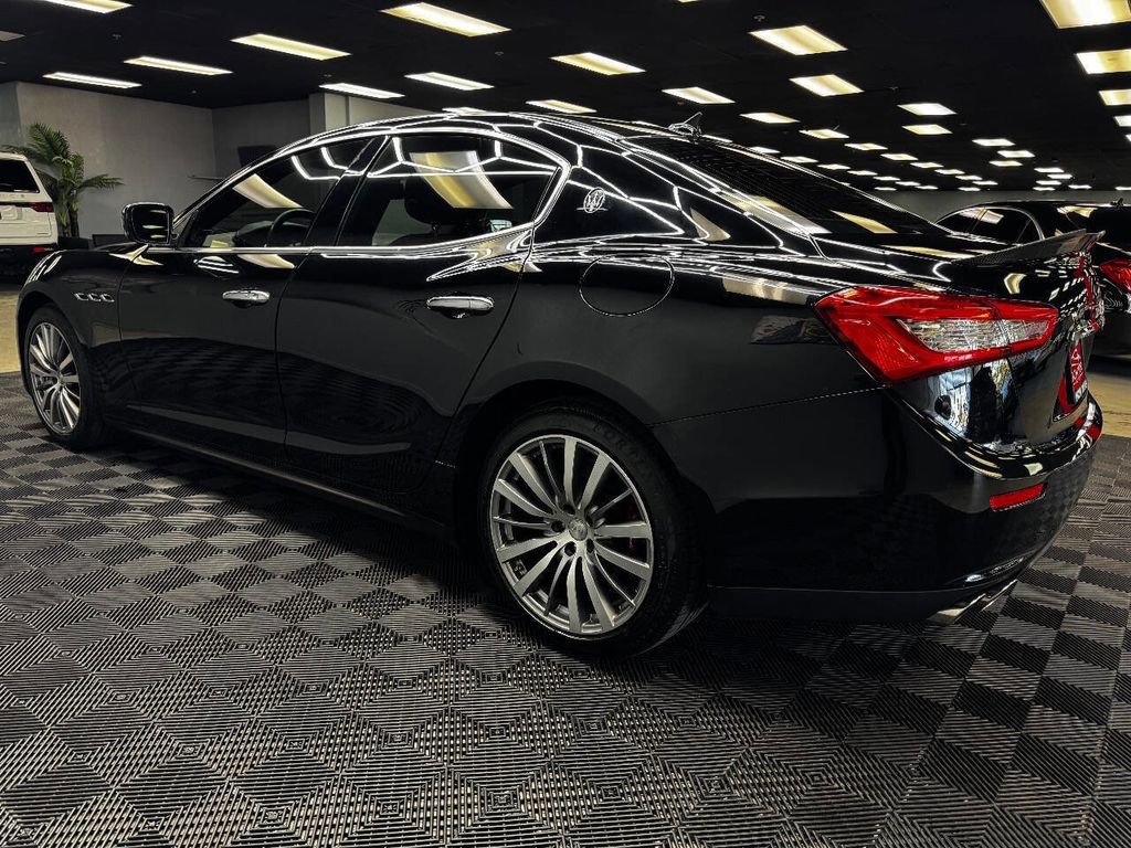 Used 2016 Maserati Ghibli S RWD image 9