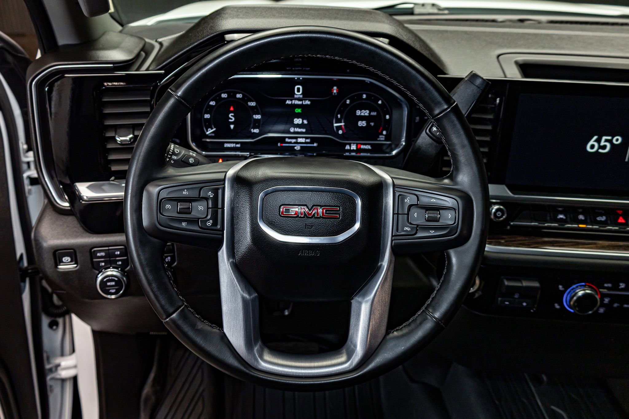 Used 2025 GMC Sierra 1500 Elevation image 18