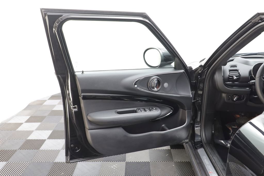 Used 2023 MINI Cooper Clubman S AWD/4WD image 5