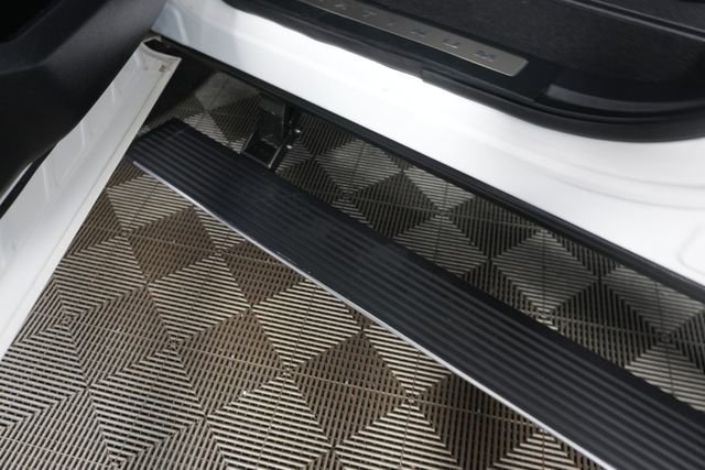 Certified 2020 Ford F250 Platinum w/ FX4 Off-Road Package image 22