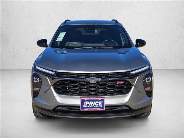 Used 2025 Chevrolet Trax RS FWD video 2