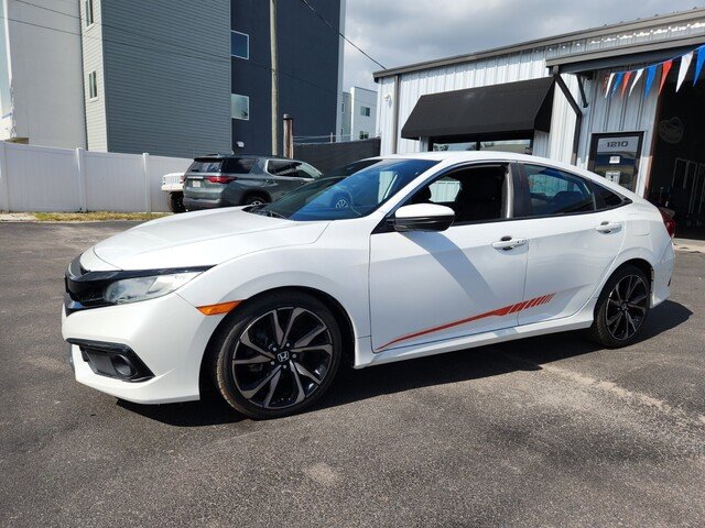 Used 2020 Honda Civic Sport image 3