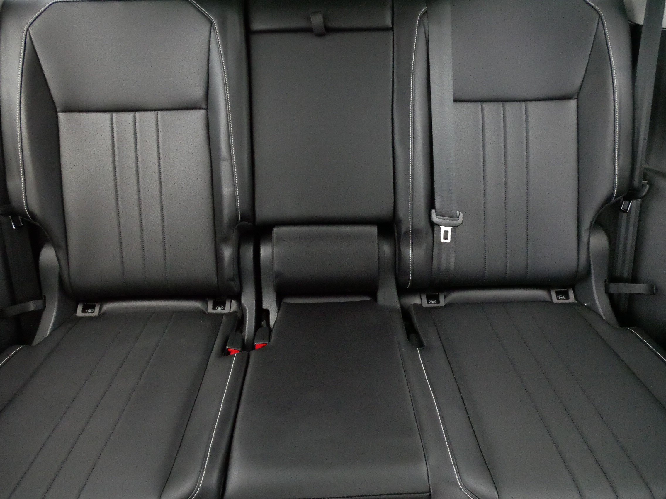 Certified 2024 Volkswagen Tiguan SE AWD/4WD image 13